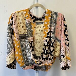 Forever 21 Floral Patchwork Boho Surplice Wrap Top Blouse Small Kimono Sleeve
